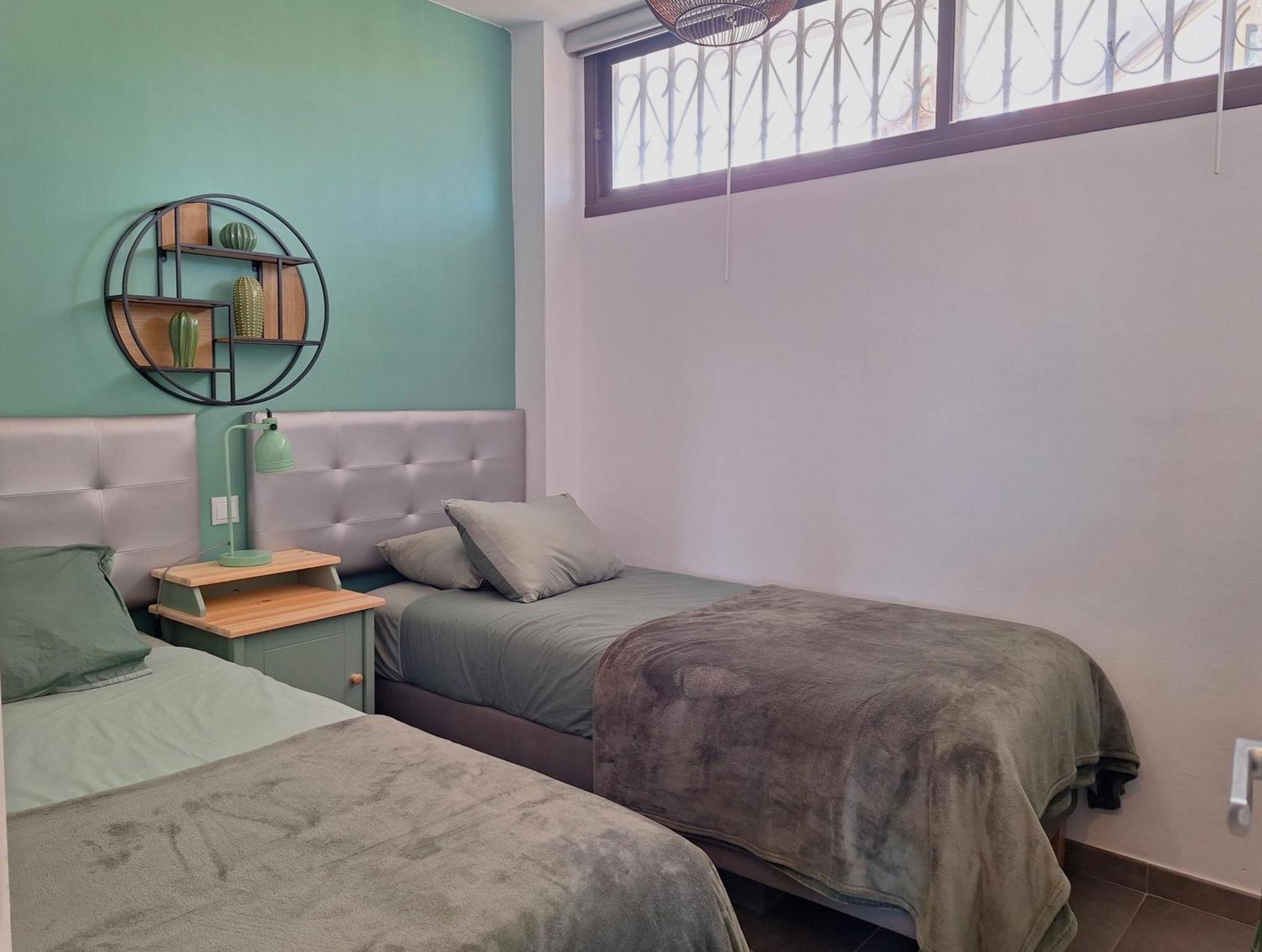 Stylish 2-Bedroom Apartment Yumbo มาสปาโลมาส ภายนอก รูปภาพ