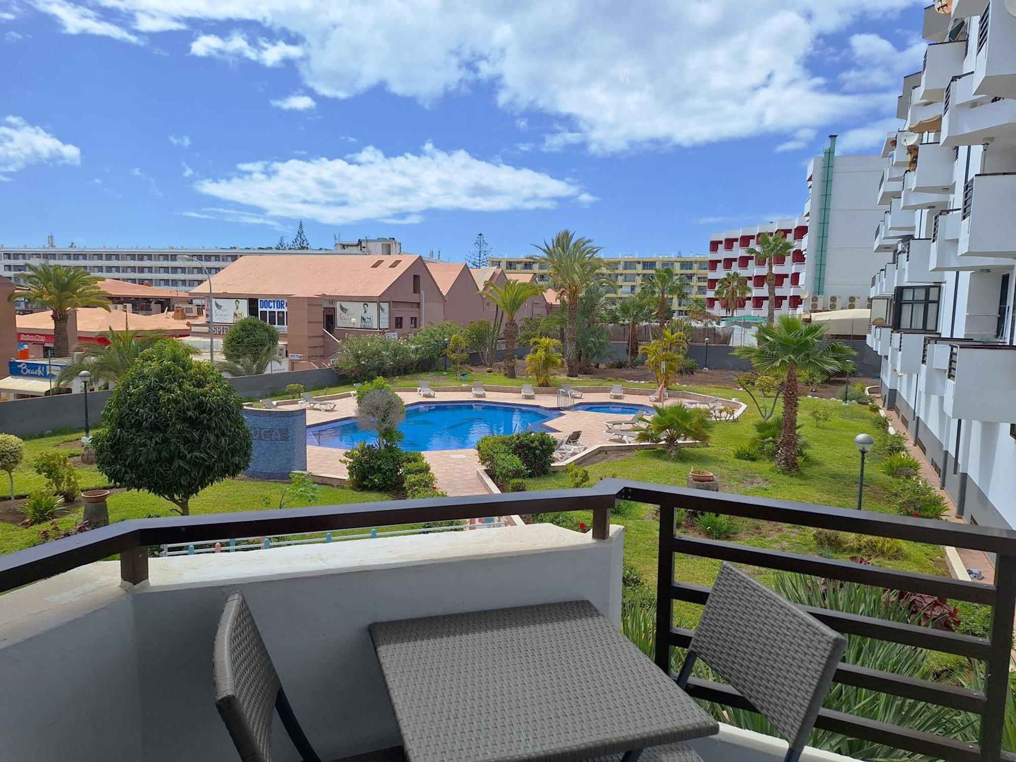Stylish 2-Bedroom Apartment Yumbo มาสปาโลมาส ภายนอก รูปภาพ