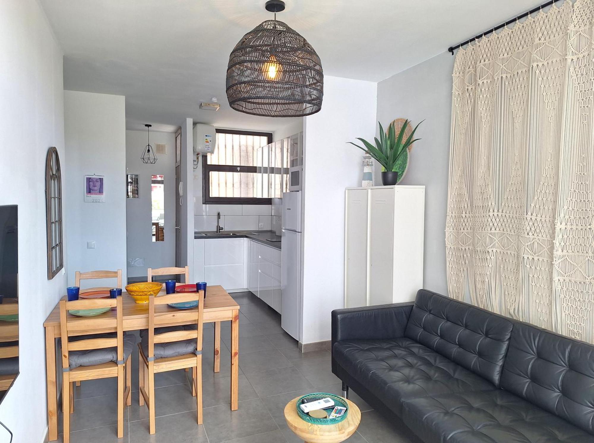 Stylish 2-Bedroom Apartment Yumbo มาสปาโลมาส ภายนอก รูปภาพ